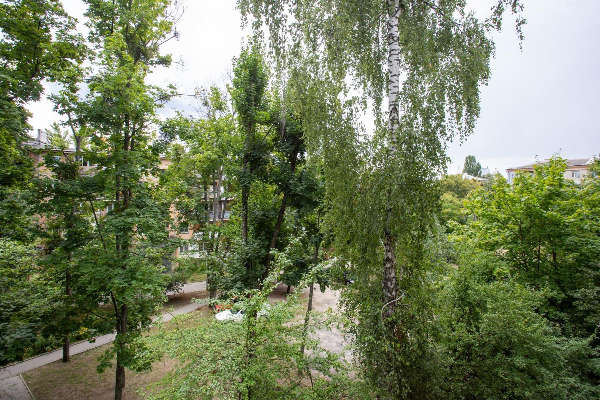Botanical Garden Area Lejlighed Kharkiv Eksteriør billede